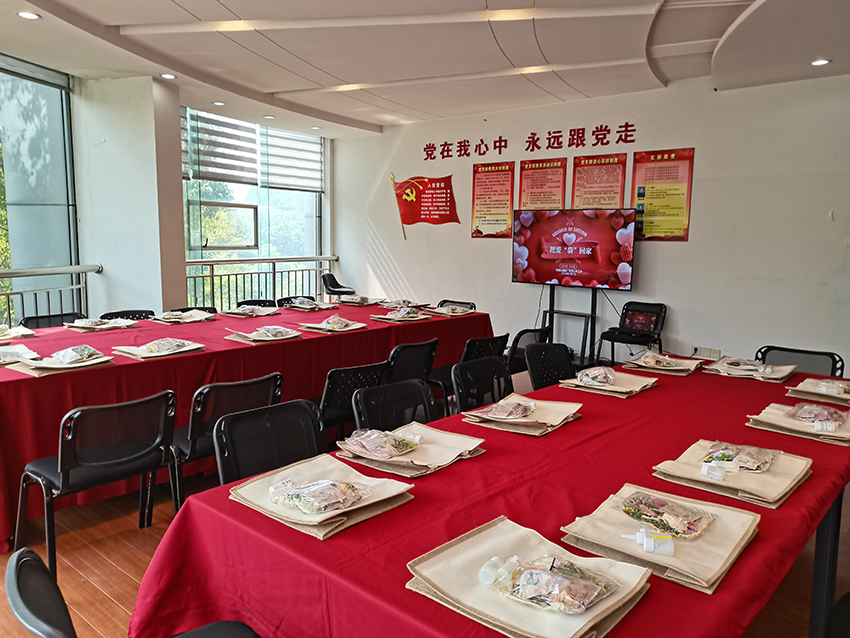 红旗船厂女神节活动:把爱“袋”回家(3) 红旗船厂女神节活动:把爱“袋”回家(3)